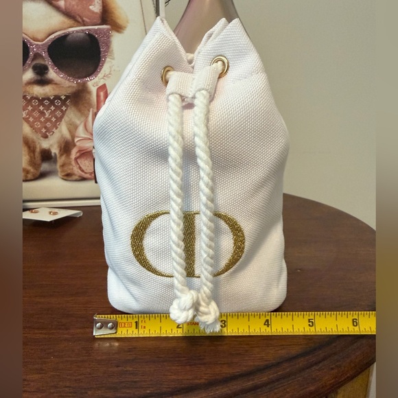 Christian Dior White Pouch with Gold Accents NEW - Picture 6 of 10
